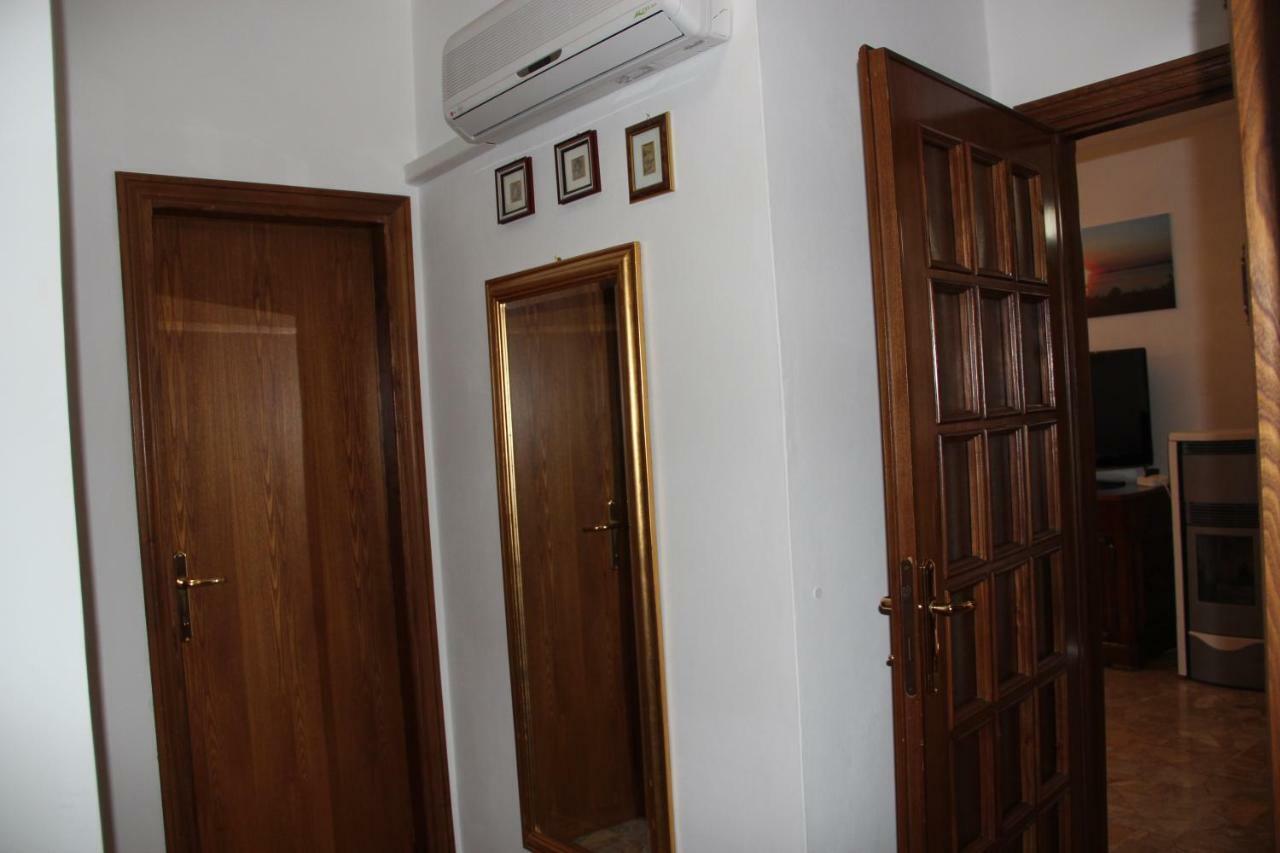 Le Coccole Del Trasimeno Casa de hóspedes Tuoro sul Trasimeno Exterior foto
