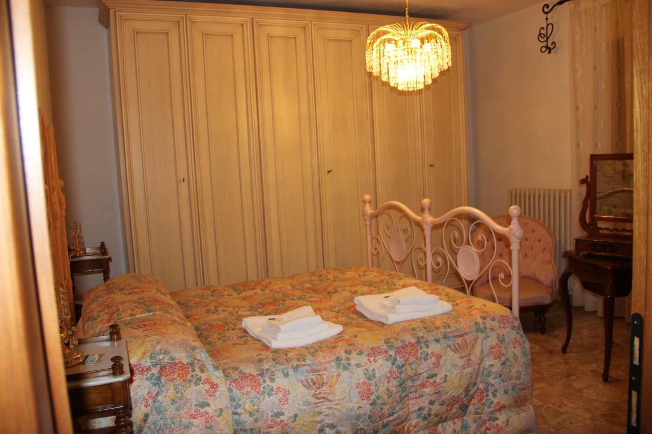Le Coccole Del Trasimeno Casa de hóspedes Tuoro sul Trasimeno Exterior foto