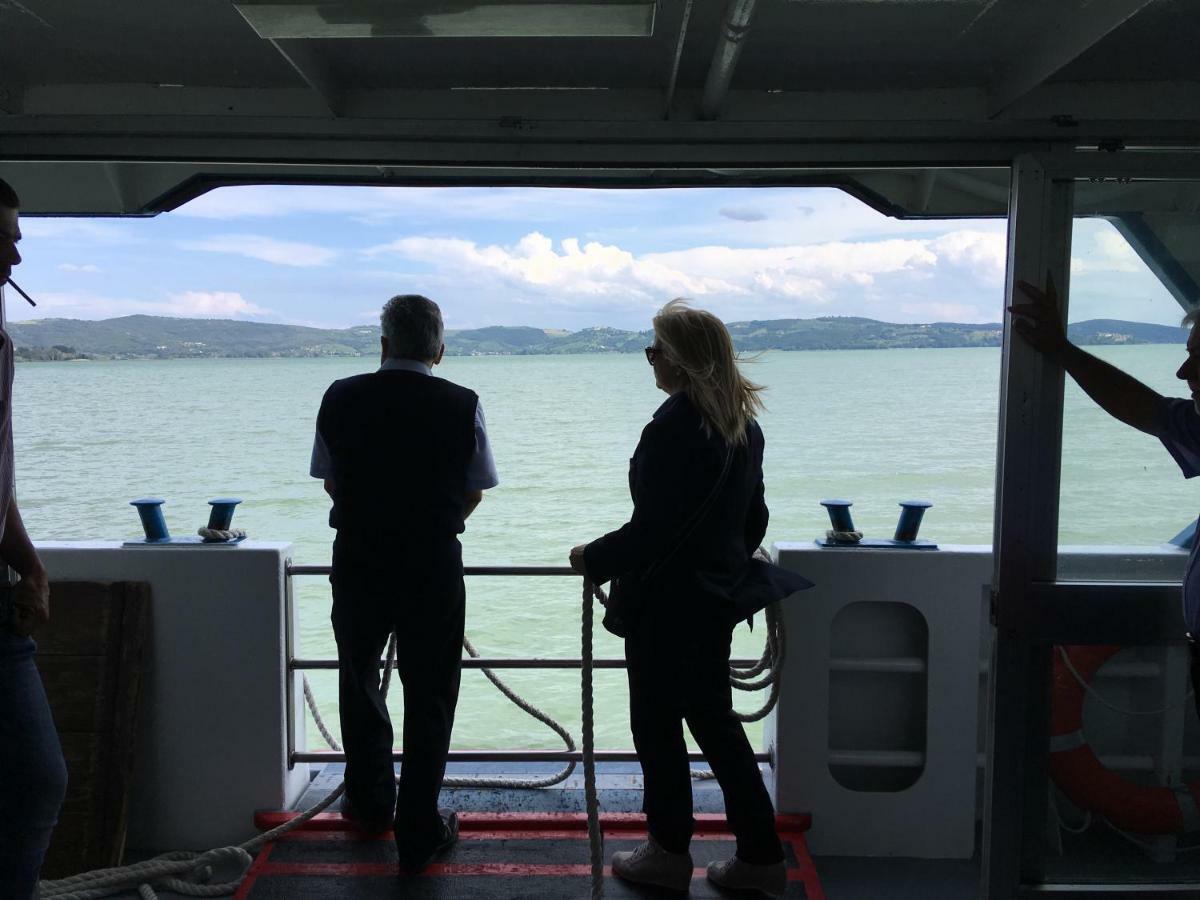 Le Coccole Del Trasimeno Casa de hóspedes Tuoro sul Trasimeno Exterior foto